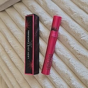 🌟🆕MK Lash Love Fanorama  Mascara 0.28 Net Wt/8g ~I love black color.